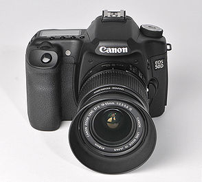 Canon EOS 50D with EF-S 18-55 mm IS.jpg
