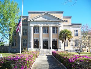 Walton County Courthouse in DeFuniak Springs