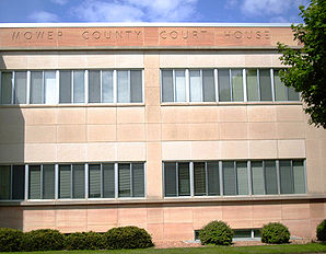 Mower County Courthouse in Austin