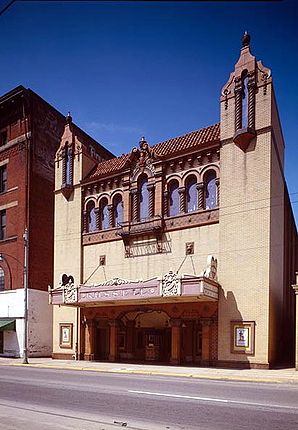 Russell Theater in Maysville