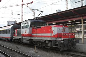 1163 003-5 in Salzburg Hauptbahnhof