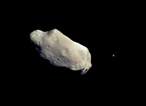 Asteroid Ida mit Mond Dactyl