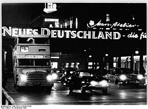 Do 54 am Alexanderplatz, 1964