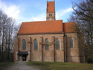 Die gotische Burgkirche auf der Kernburg