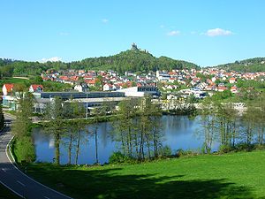 Ansicht von Flossenbürg mit Burgruine aus südlicher Richtung