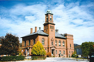 Rathaus, Claremont