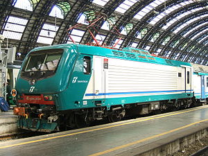 Electric locomotive at Milano C.jpg
