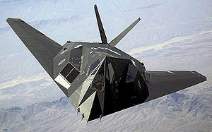 Frontansicht einer F-117 "Nighthawk"