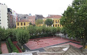 Hof des Galatasaray-Gymnasiums