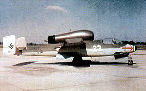 Heinkel He 162 während des Nachfliegens in den USA