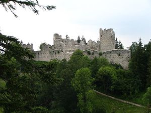 Burg Hohenfreyberg - Gesamtansicht