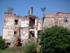 Ruinen des kroatischen Unabhängigkeitskrieges in Turanj nahe Karlovac
