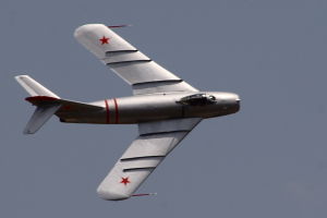 MiG-17F „Fresco-C“ im Flug