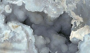 Mineraly.sk - chalcedon.jpg
