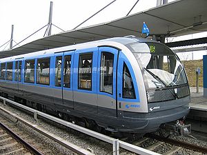 Munich subway C-Zug.jpg