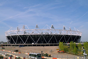 Das Olympiastadion im April 2011 während der Bauarbeiten