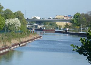  Rudolf-Wissell-Brücke