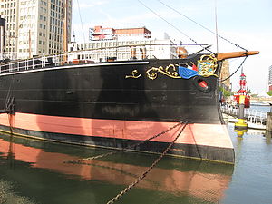 Zr Ms Buffel Ship Rotterdam 2010.JPG