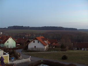 Siedlung im Zentrum von Eggendorf im Traunkreis