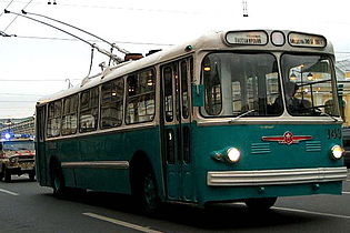 Museumsoberleitungsbus vom Typ SiU-5 in Sankt-Petersburg