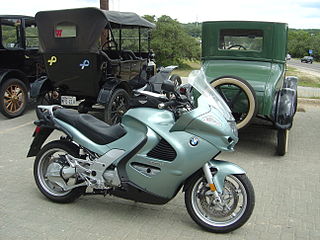 2004 BMW K1200GT.jpg
