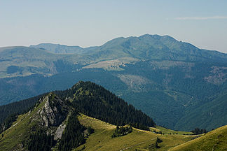Pip Iwan von Osten vom Gipfel des Farcău-Massivs