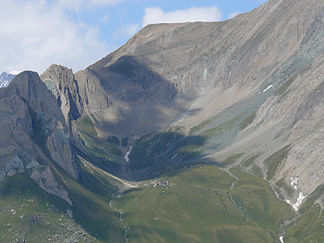 Schernerskopf über dem Sajatkar, von Süden gesehen.