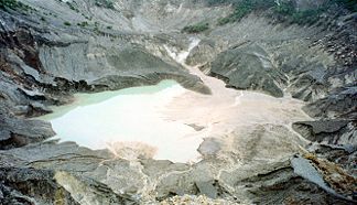 Krater des Tangkuban Perahu