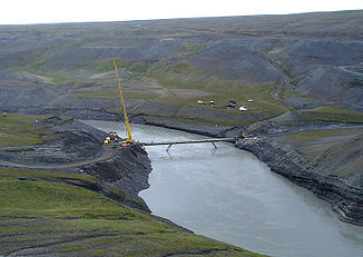 Bau einer Brücke über die Jökulsá á Brú bei Kárahnjúkar