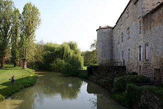 Der Fluss in Fourcès