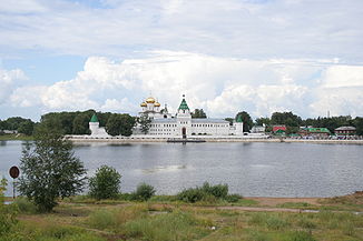Das Ipatios-Kloster an der früheren Mündung der Kostroma in die Wolga