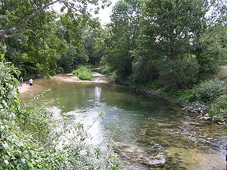 Der Fluss bei Pluvault