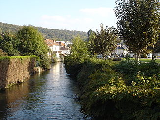 Der Fluss bei Déville-lès-Rouen