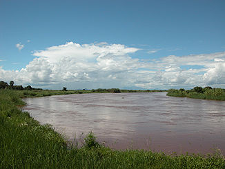 Shire-Fluss am südlichen Ende Malawis an der Grenze zu Mosambik