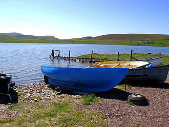 Loch of Spiggie mit Fischerbooten