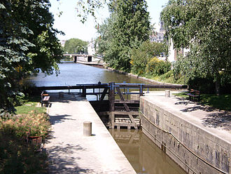 Beginn des Kanals in Rennes an der Schleuse zur Vilaine