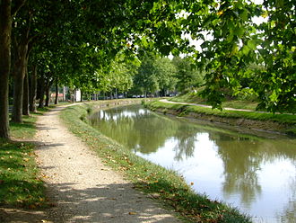 Der Canal de Berry in Saint-Amand-Montrond