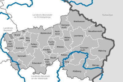 Municipalities in TIR.svg