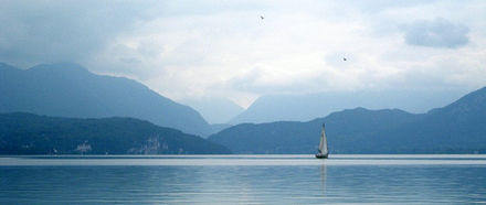 Lac d'Annecy vue panoramique.jpg