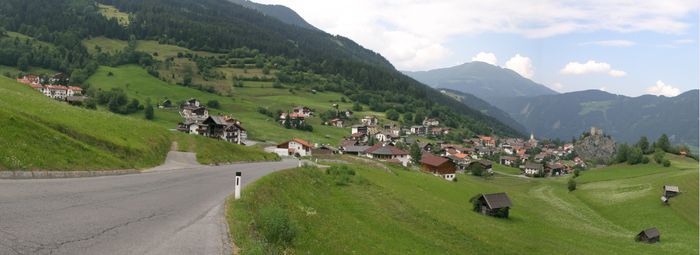 Panoramaaufnahme von Ladis in Tirol