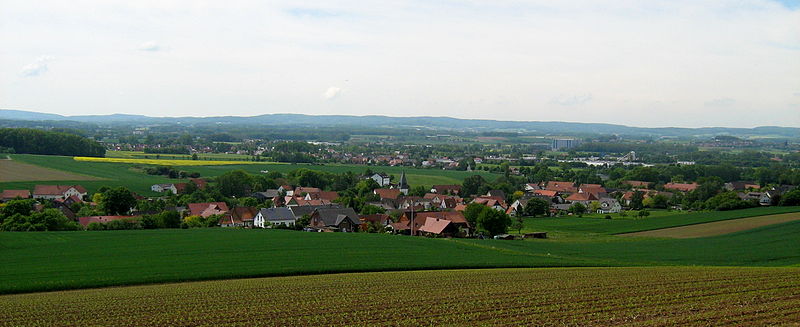 Panoramablick von den Meller Bergen nach Südwesten auf den Stadtteil Oldendorf