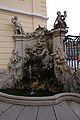 Dresden-Taschenbergpalais--re-Brunnen.jpg