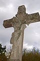 Friedhofskreuz mit Bruchsteinumfassungsmauer und Friedhofskreuz