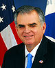 Ray LaHood official portrait.jpg